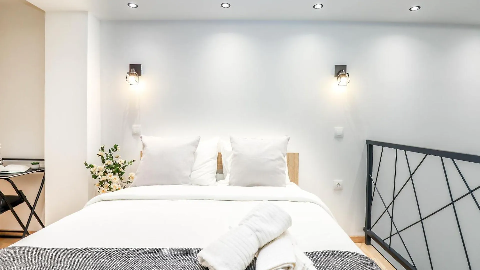 Click Memory And Loft Inn Next To Center Thessaloniki Apartment