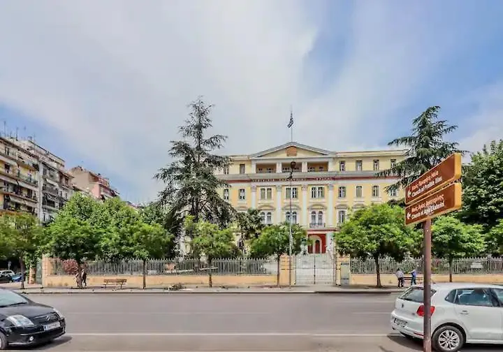 Click Memory And Loft Inn Next To Center Thessaloniki Apartment