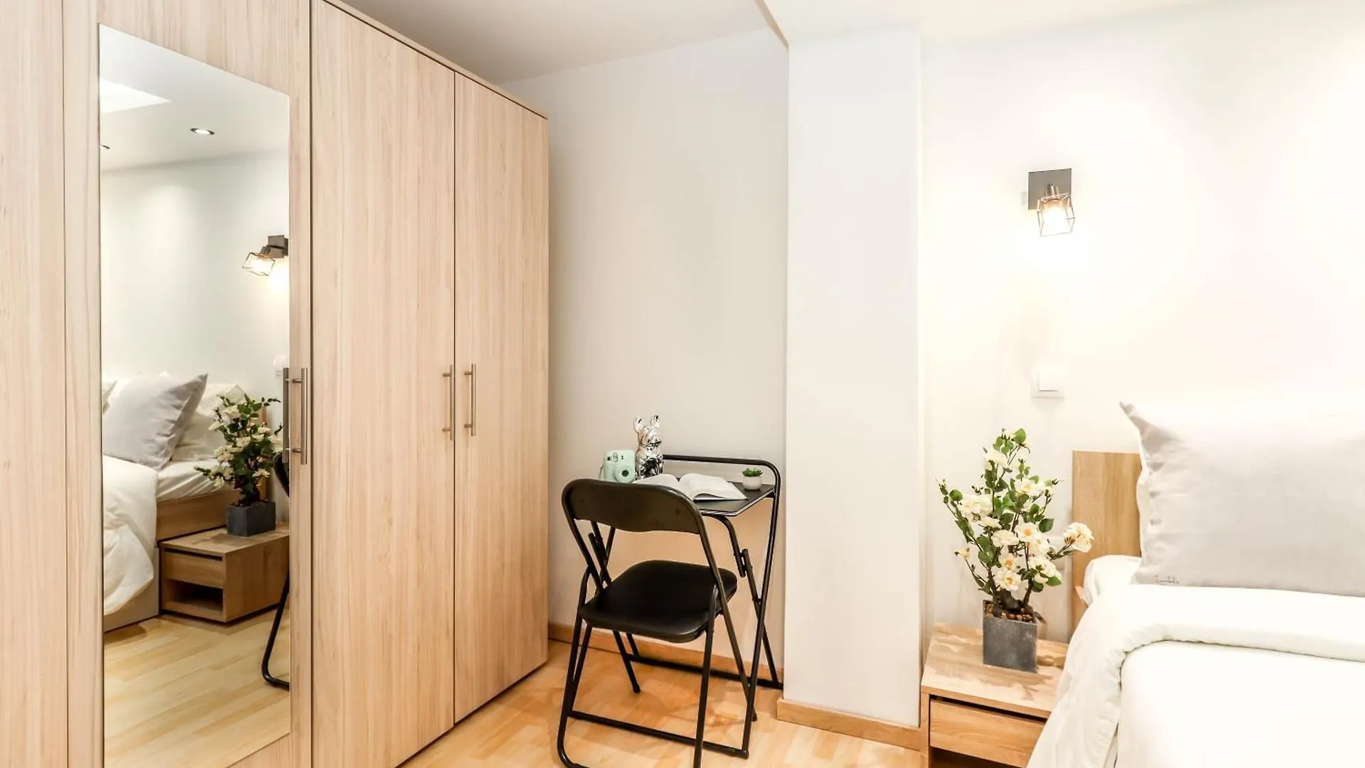 Click Memory And Loft Inn Next To Center Thessaloniki